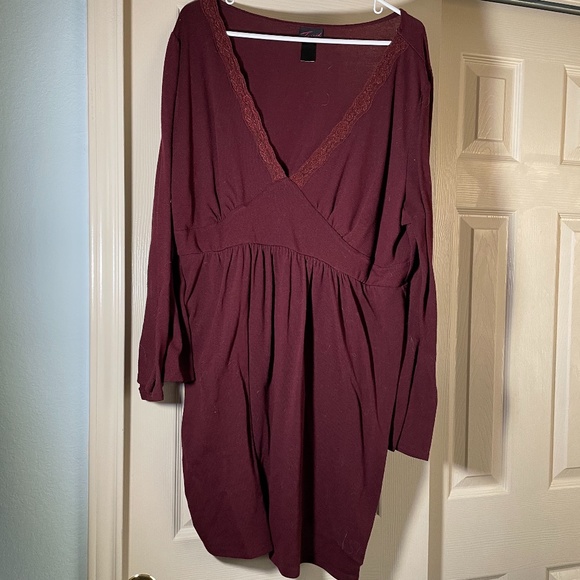 torrid Dresses & Skirts - Bell sleeve maroon short dress